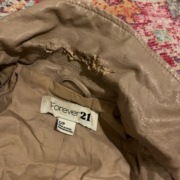 Forever 21 Jacket - Picture 4 of 5